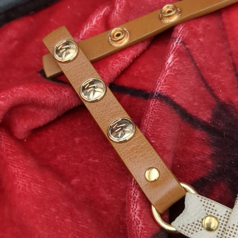 Michael kors belt bag